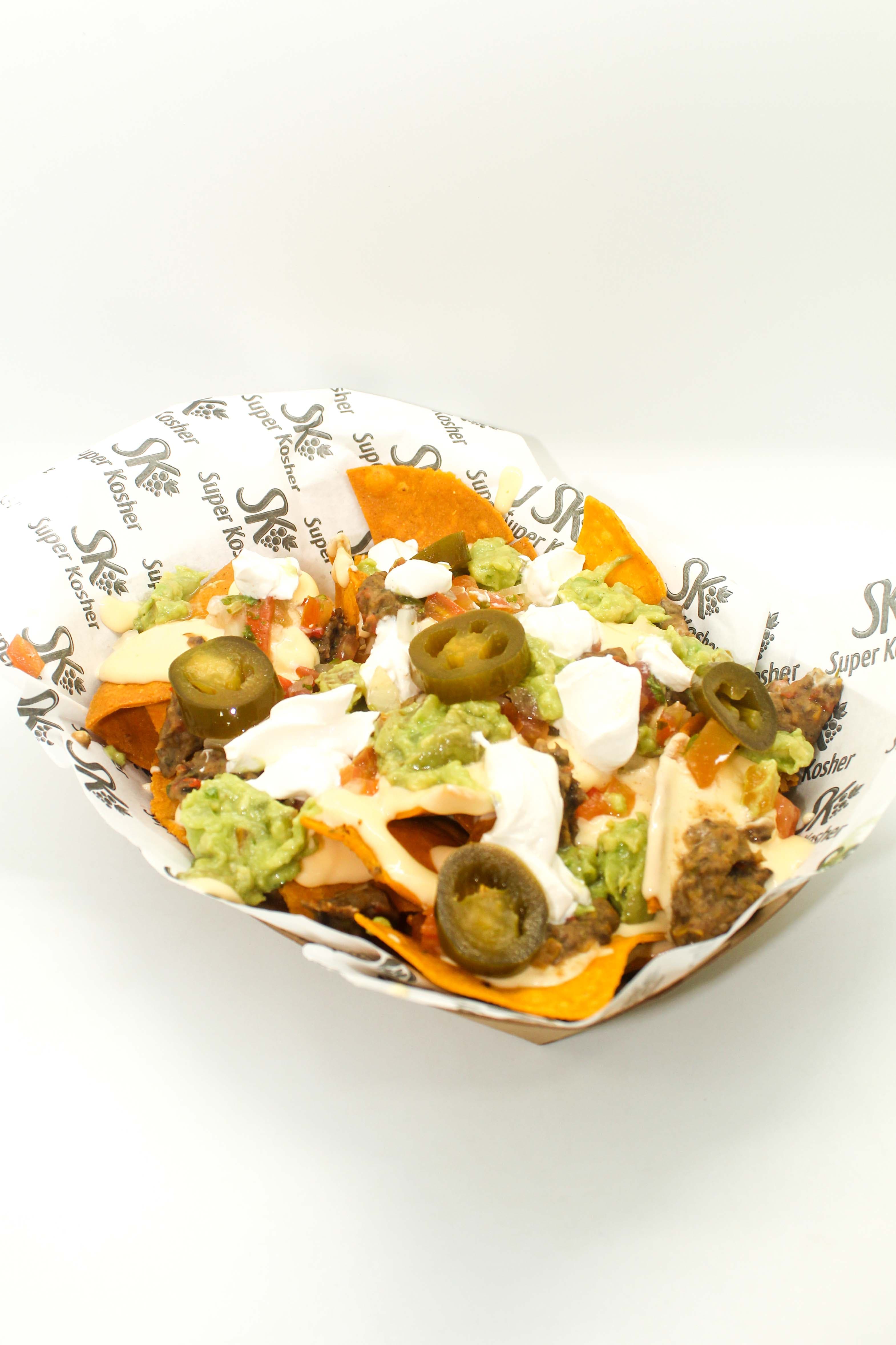 NACHOS CON QUESO